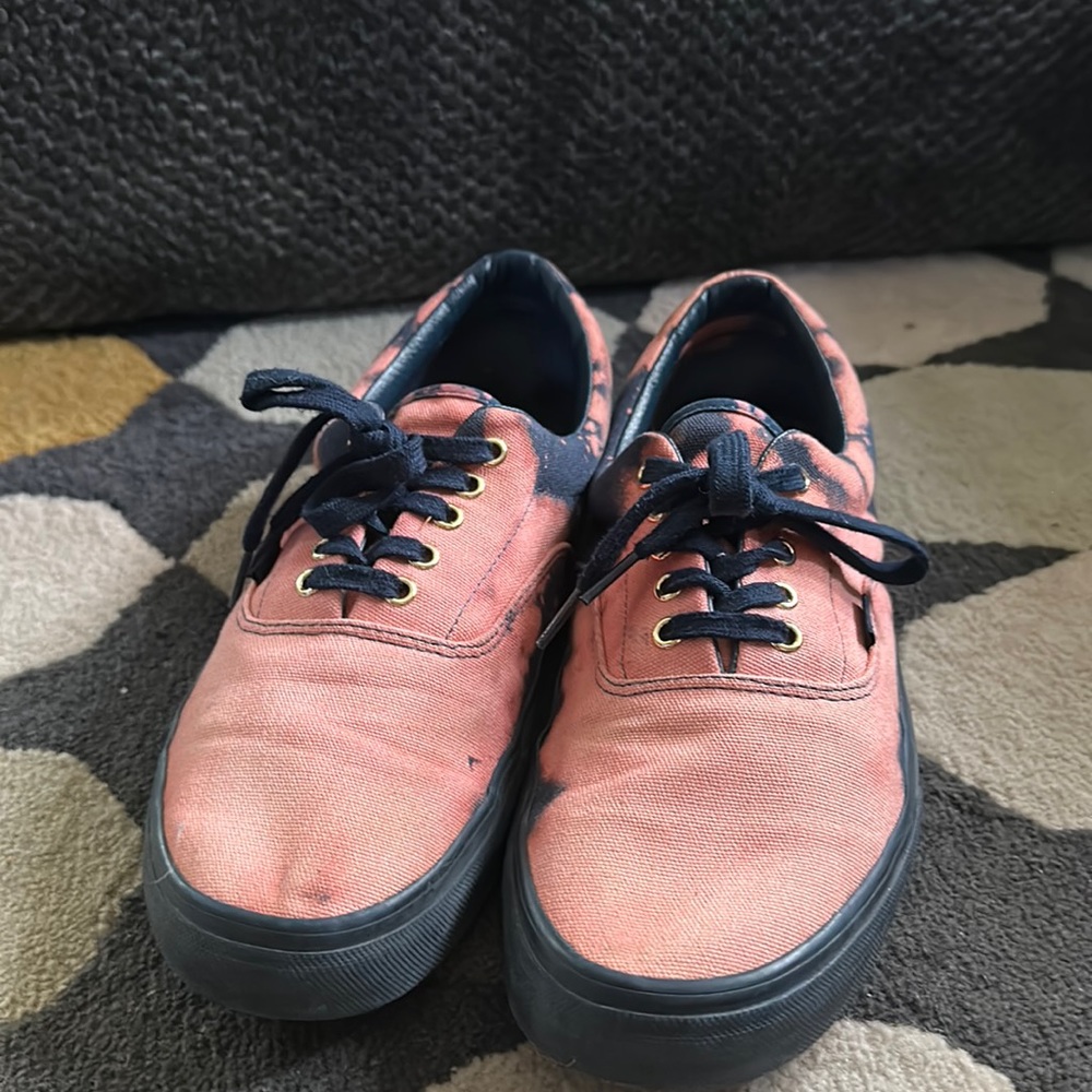 Custom bleached New era Vans